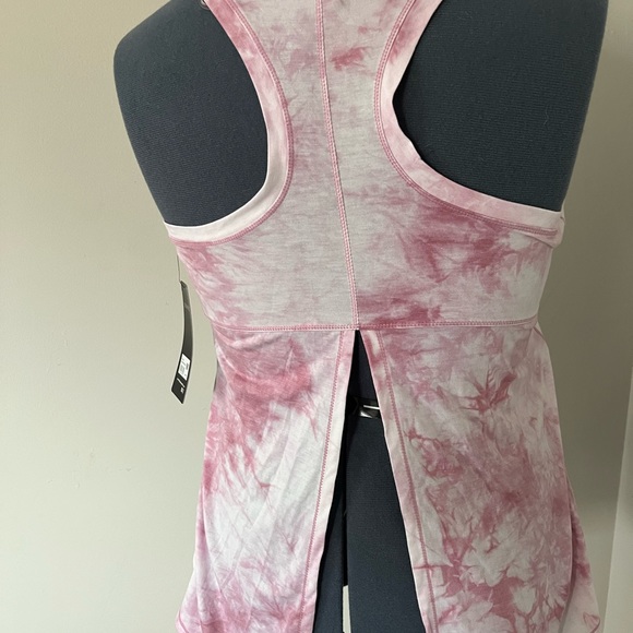 NWT Cute Racerback Tank Top -Small - Picture 2 of 2